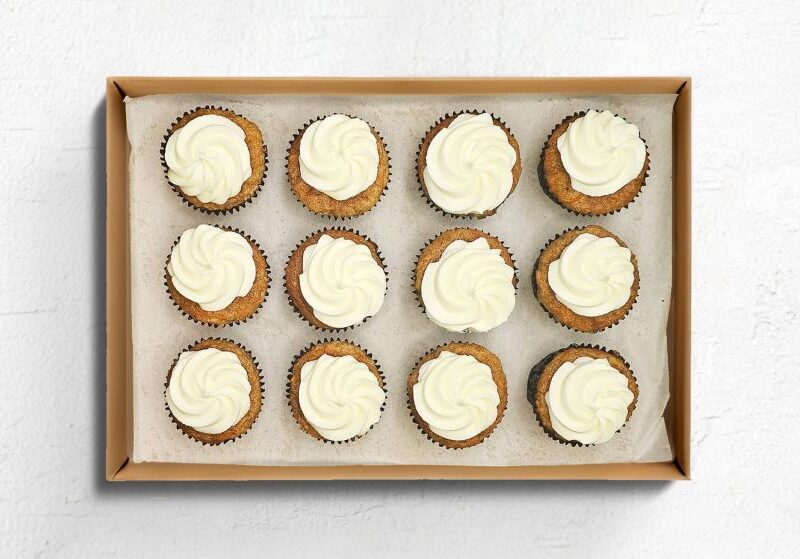 carrot cupcakes 12 piece platter