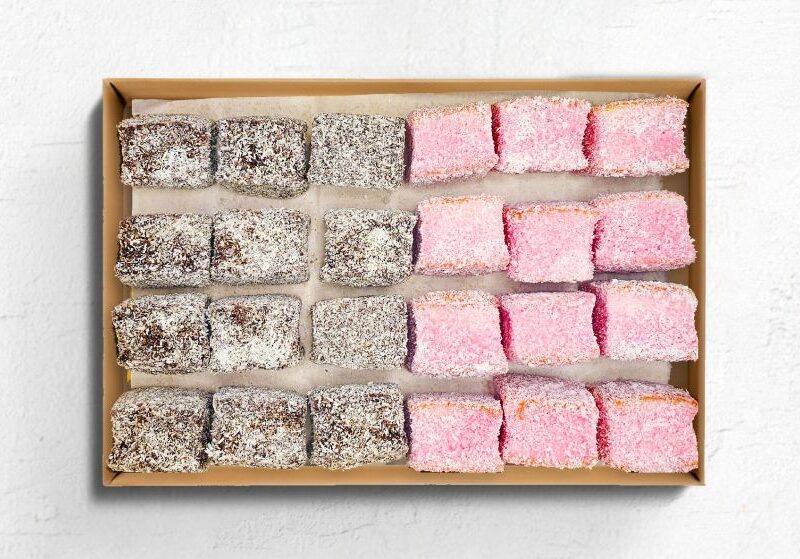 Lamington 12 piece platter
