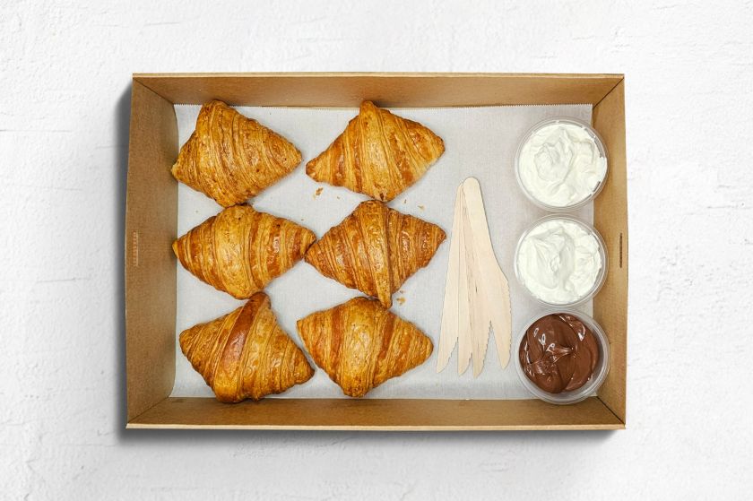 Mini croissants served with Nutella 6 piece platter